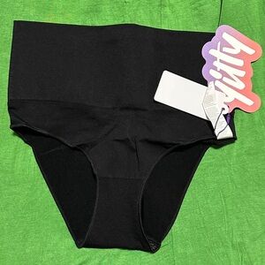Yitty Black High-Waist Panties